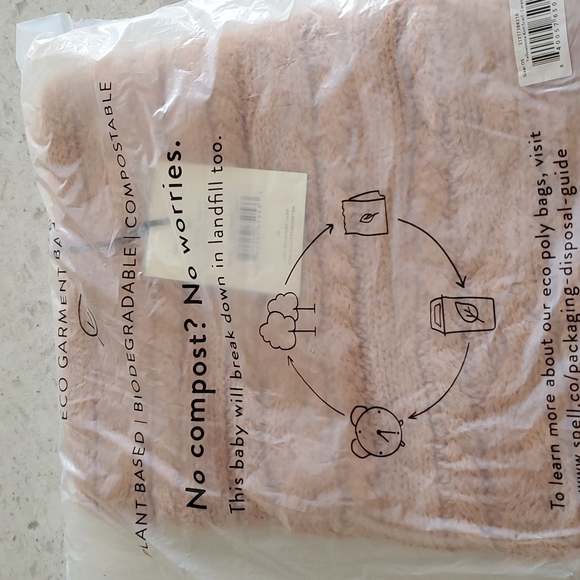 31. NWT Spell Yellowstone Knit Scarf in Caramel - Picture 4 of 5